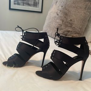 Gianvito Rossi Black Lace Up Satin Heels 🖤 Never Worn 🖤 Sz 36 1/2